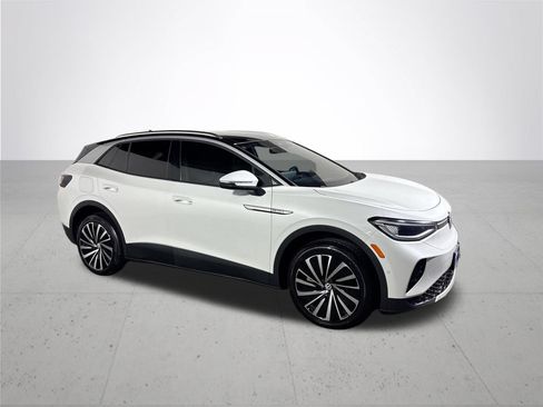 Certified 2023 Volkswagen ID.4 Pro S Plus AWD/4WD image 5