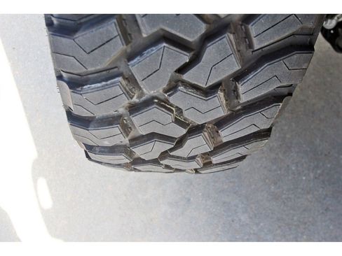 Used 2026 RAM 2500 Laramie AWD/4WD image 28