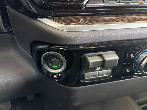 New 2026 GMC Sierra 1500 Elevation AWD/4WD image 22
