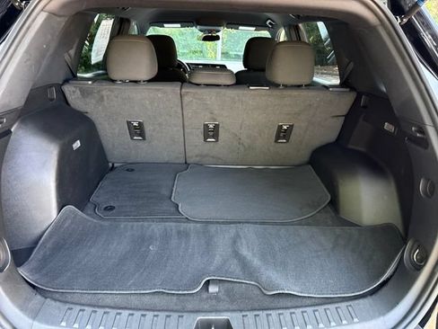 Used 2025 GMC Terrain Elevation AWD/4WD image 26