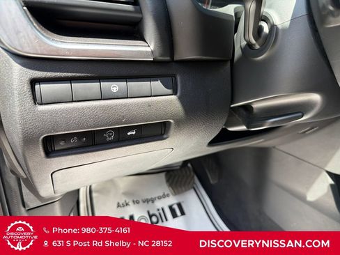 Certified 2025 Nissan Rogue SV AWD/4WD image 13