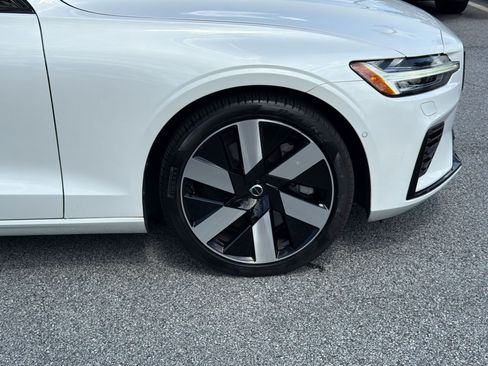 Used 2024 Volvo S60 T8 Plus w/ Climate Package AWD/4WD image 11