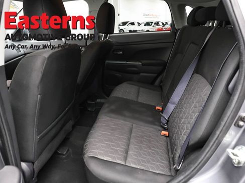 Used 2022 Mitsubishi Outlander Sport AWD image 19