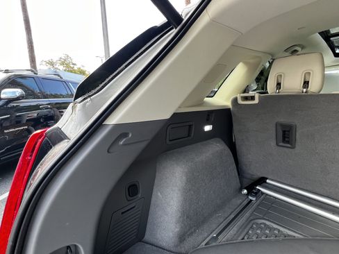 Used 2017 Cadillac XT5 Luxury w/ Driver Awareness Package image 50