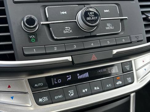 Used 2015 Honda Accord Sport image 22