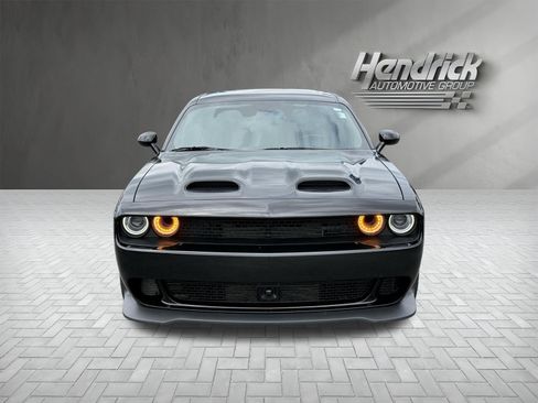 Used 2023 Dodge Challenger SRT Hellcat w/ Driver Convenience Group RWD image 3