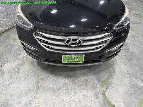 Used 2018 Hyundai Santa Fe Sport w/ Cargo Package FWD image 24
