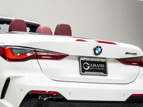 Used 2024 BMW M440i Convertible w/ Premium Package image 15