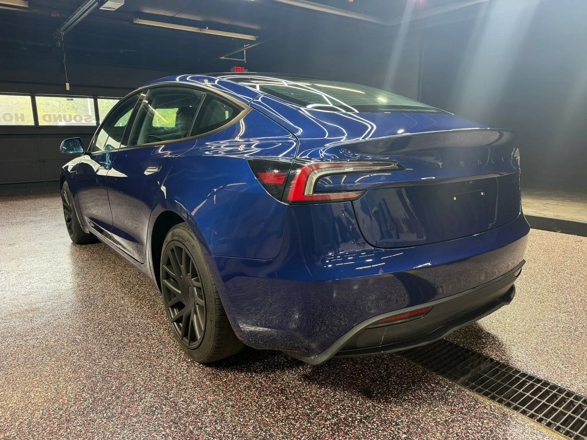 Used 2025 Tesla Model 3 Long Range RWD image 5
