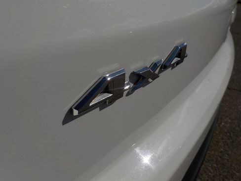 Used 2024 Jeep Compass Latitude image 15