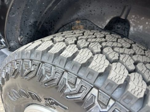 Certified 2023 Ford Bronco Big Bend w/ Sasquatch Package AWD/4WD image 24