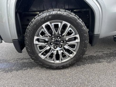 Used 2025 GMC Sierra 1500 Denali Ultimate AWD/4WD image 20