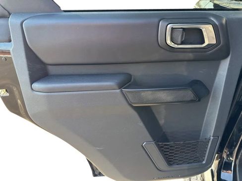 Used 2025 Ford Bronco Outer Banks image 29