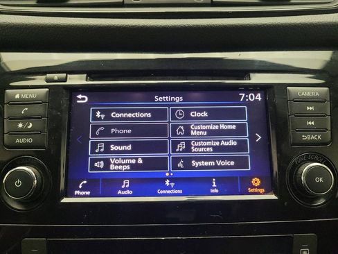Used 2020 Nissan Rogue SV AWD/4WD image 25