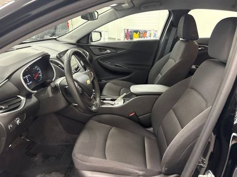 Used 2024 Chevrolet Malibu RS FWD image 13