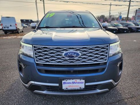 Used 2019 Ford Explorer Platinum image 8