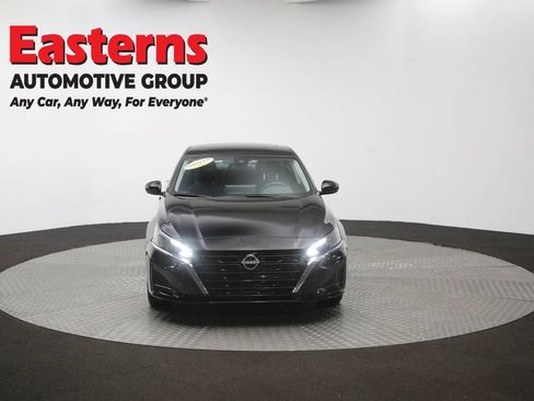 Used 2023 Nissan Altima 2.5 SV w/ SV Premium Package AWD/4WD image 53