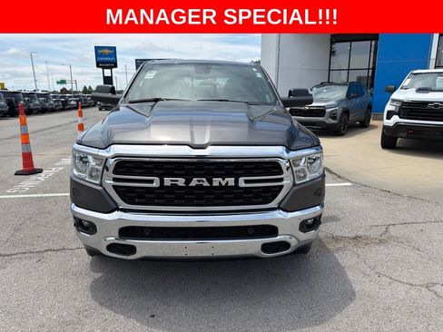 Used 2023 RAM 1500 Big Horn AWD/4WD image 3