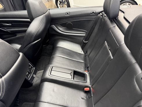 Used 2018 BMW 430i xDrive Convertible image 24