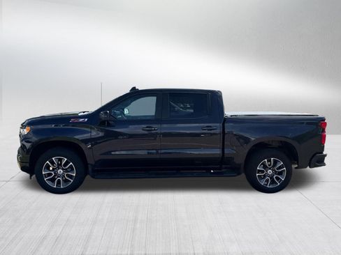 Used 2022 Chevrolet Silverado 1500 RST w/ Z71 Off-Road Package AWD/4WD image 4