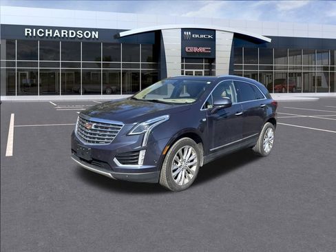 Used 2018 Cadillac XT5 Platinum image 1