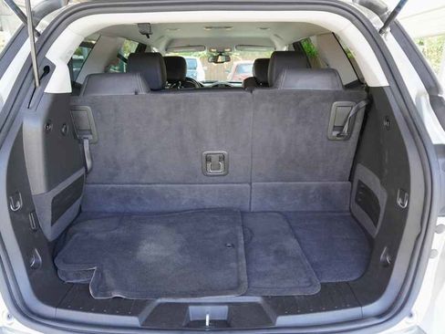 Used 2016 Buick Enclave Leather image 19