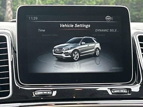 Used 2018 Mercedes-Benz GLE 350 4MATIC image 27