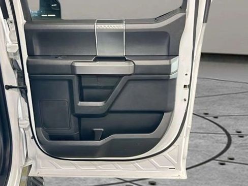 Used 2019 Ford F150 XLT w/ Equipment Group 301A Mid image 19