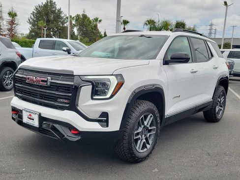 New 2026 GMC Terrain AT4 AWD/4WD image 2