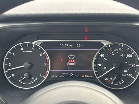 Used 2024 Nissan Rogue S image 28