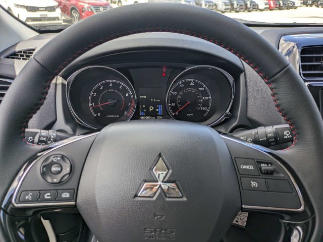 New 2027 Mitsubishi Outlander Sport LE FWD image 23
