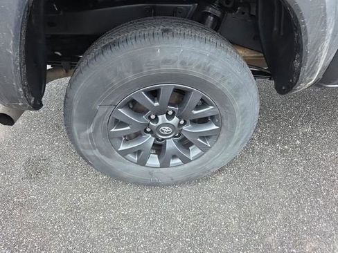 Used 2023 Toyota Tacoma SR5 image 23