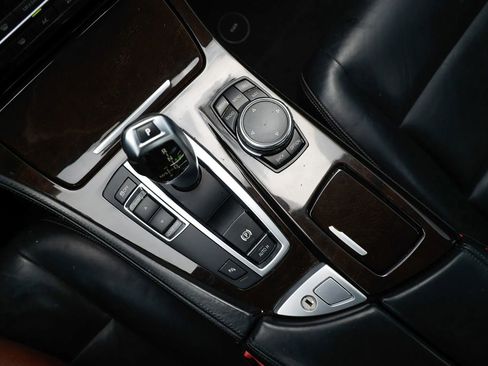 Used 2015 BMW 528i Sedan RWD image 32