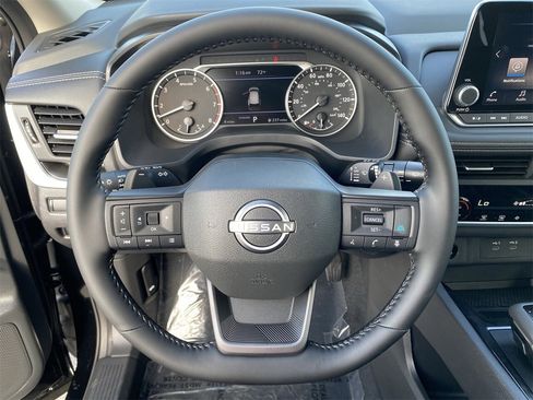 New 2026 Nissan Rogue SV image 33