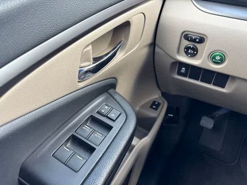 Used 2017 Honda Pilot EX-L image 23
