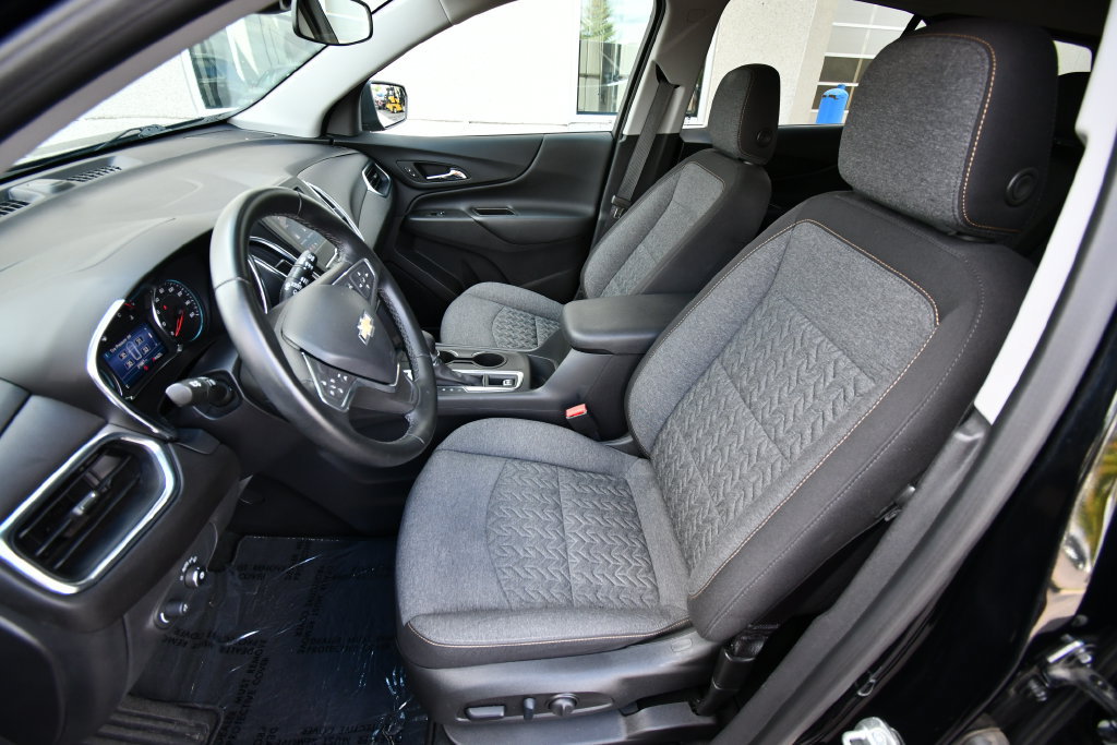 Used 2023 Chevrolet Equinox LT AWD/4WD image 15