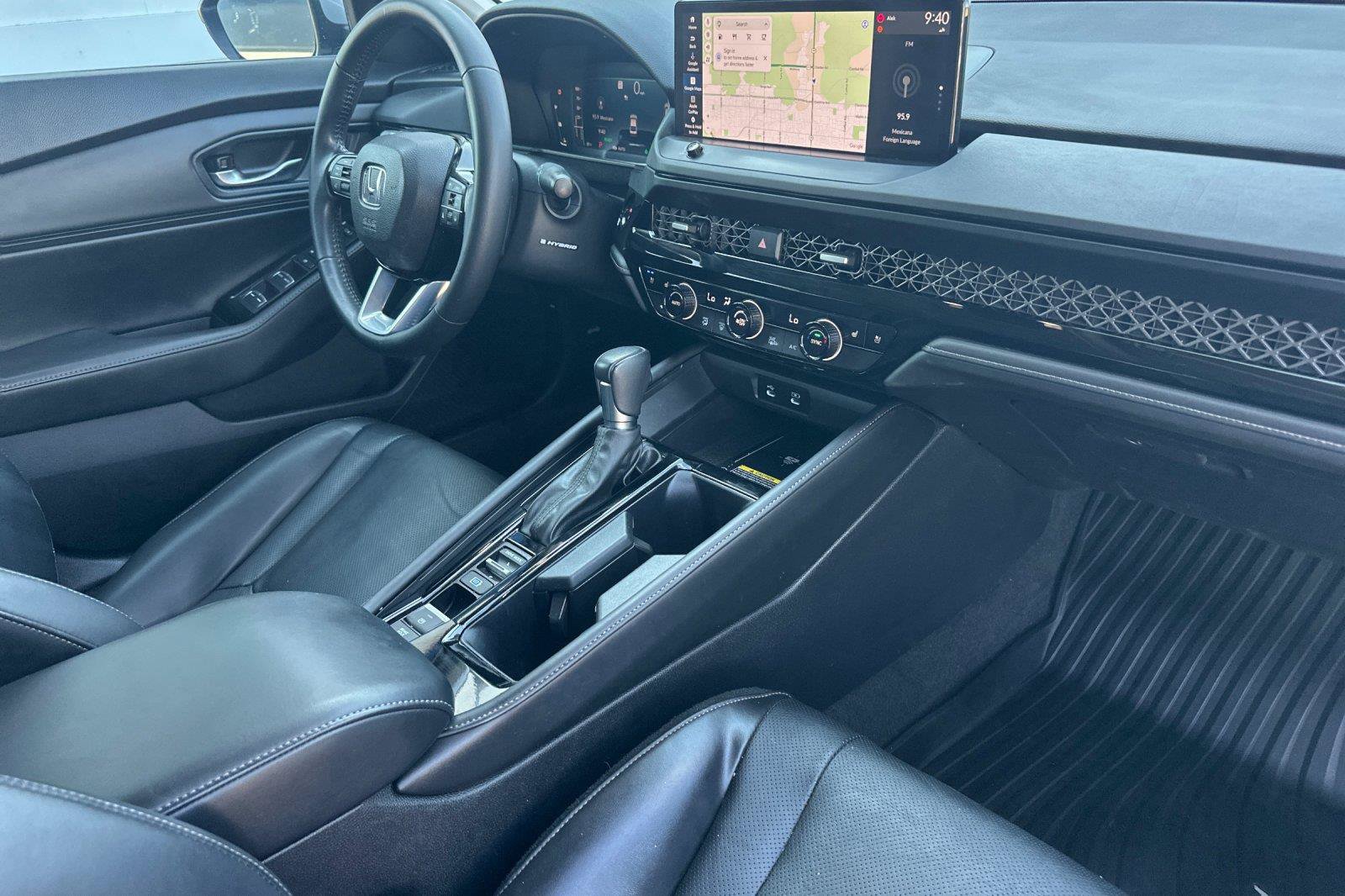 Used 2024 Honda Accord Touring image 14