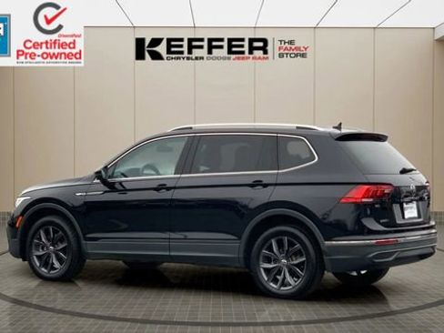 Used 2022 Volkswagen Tiguan SE image 3