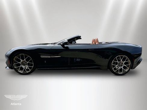 Used 2026 Aston Martin Vanquish Convertible RWD image 5