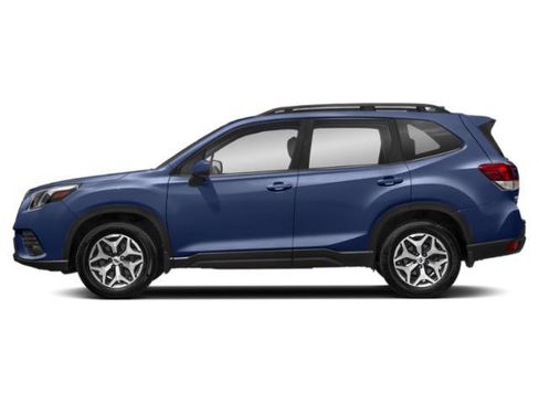 Used 2023 Subaru Forester Premium image 3