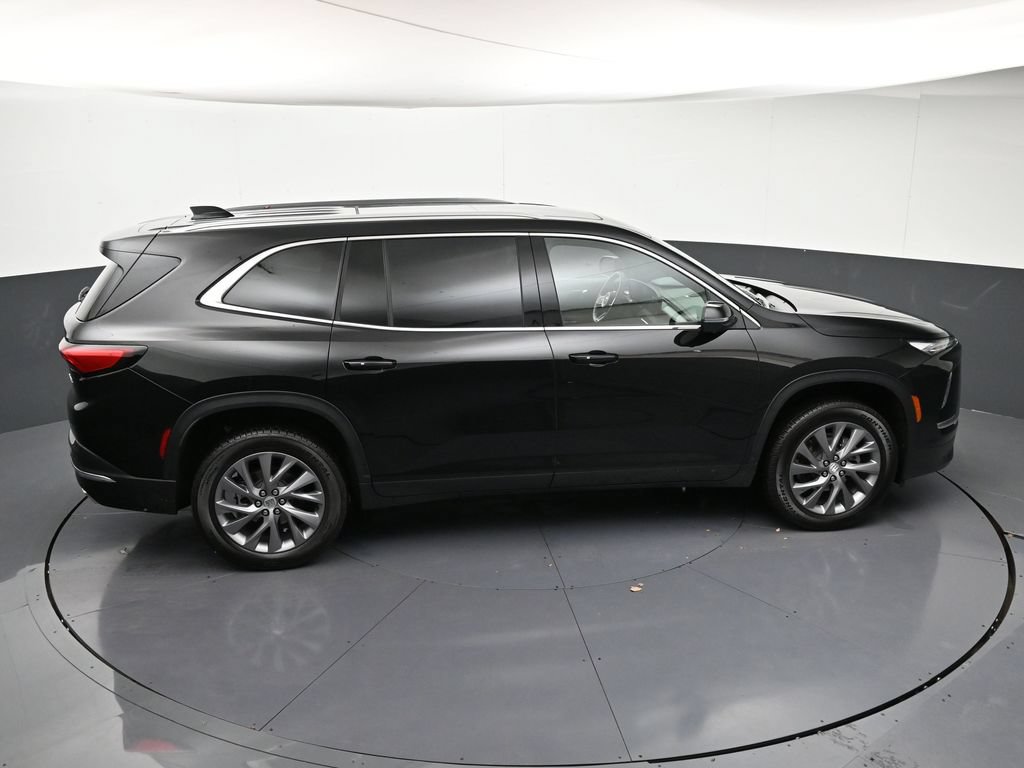 Used 2026 Buick Enclave Preferred w/ Power Package AWD/4WD image 21