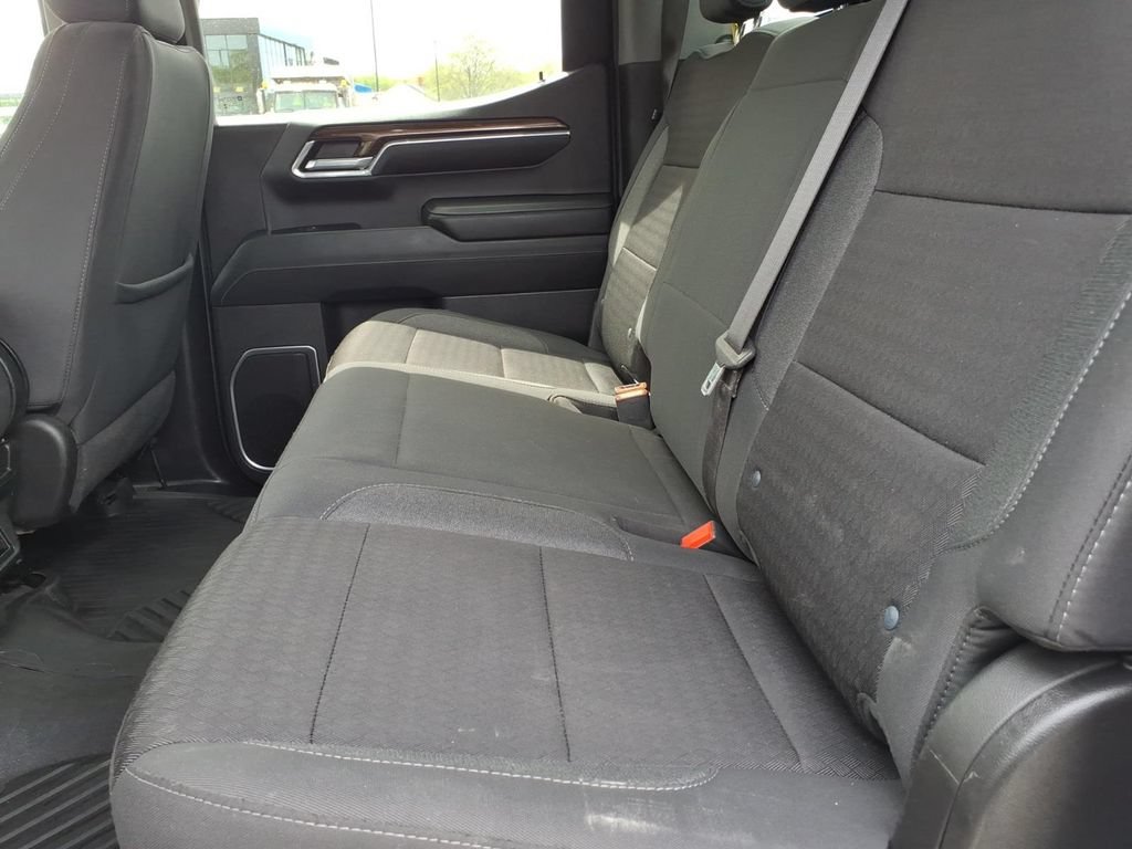 Used 2024 Chevrolet Silverado 1500 RST AWD/4WD image 14