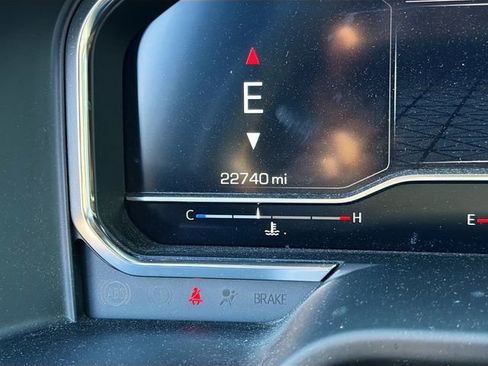 Used 2025 GMC Sierra 2500 AT4 w/ AT4 Premium Plus Package image 39