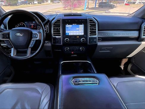 Used 2019 Ford F250 Limited image 16