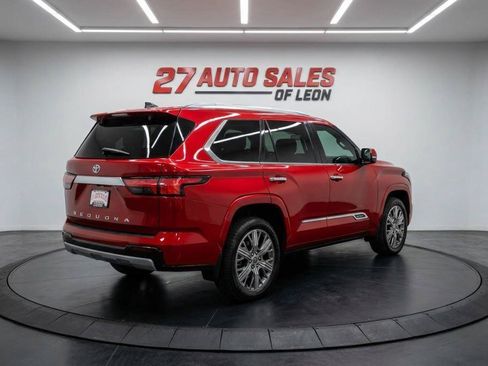 Used 2024 Toyota Sequoia Capstone AWD/4WD image 5
