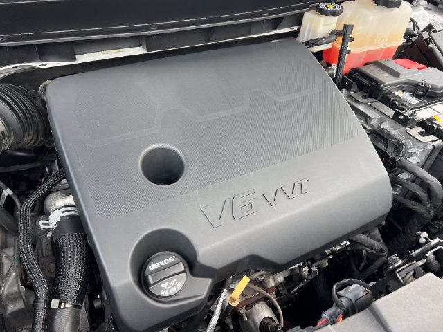 Used 2021 Buick Enclave Avenir w/ Avenir Technology Package AWD/4WD image 43