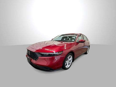 Certified 2023 Honda Accord LX image 1