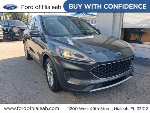Used 2020 Ford Escape SE FWD image 1
