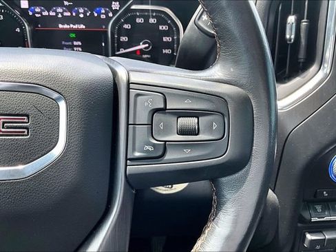 Used 2020 GMC Sierra 2500 AT4 w/ AT4 Premium Package AWD/4WD image 13