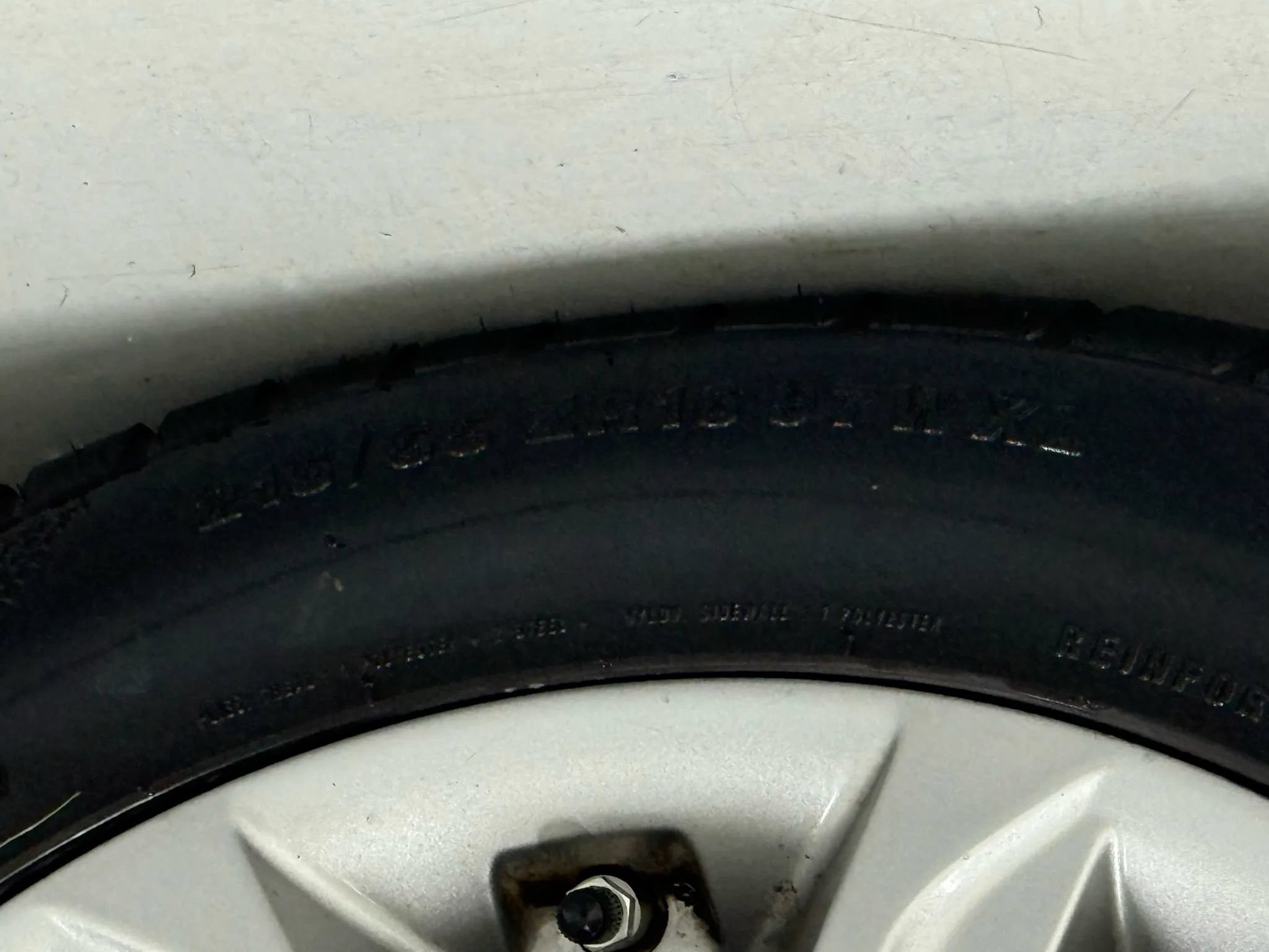 Used 2017 Hyundai Elantra SE FWD image 38